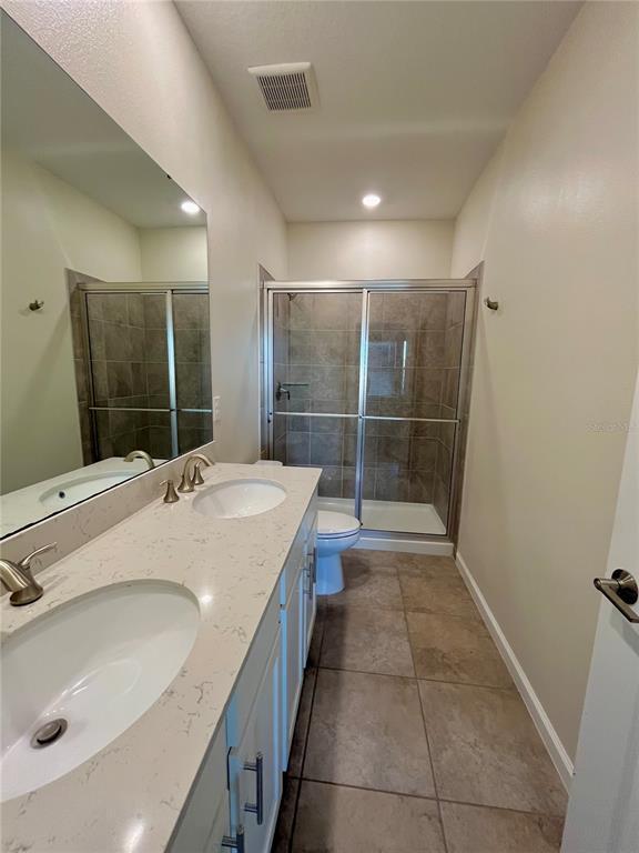 Building Photo - 9825 Red Eagle Dr