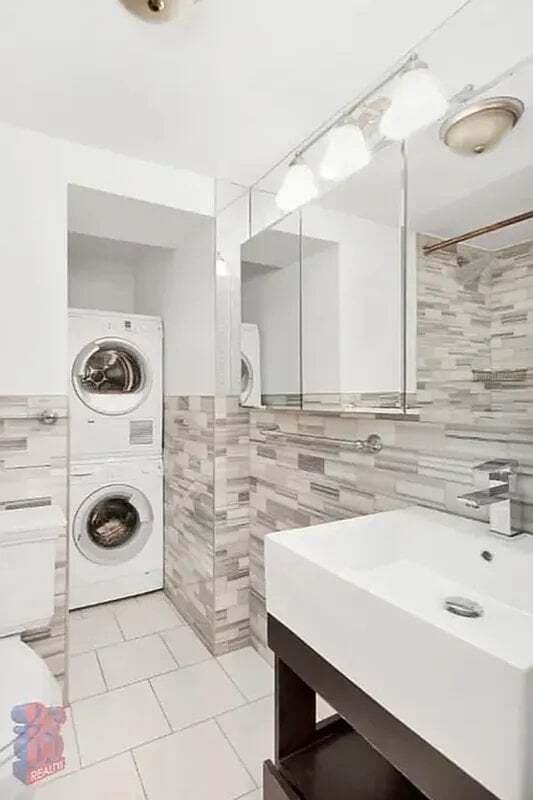 Building Photo - 248 Mott St