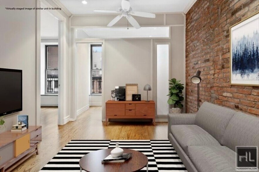 Building Photo - E 10TH ST.