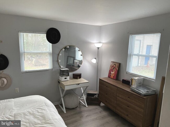 Building Photo - 7703 Dover Rd