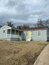 Building Photo - 1277 Estelle St