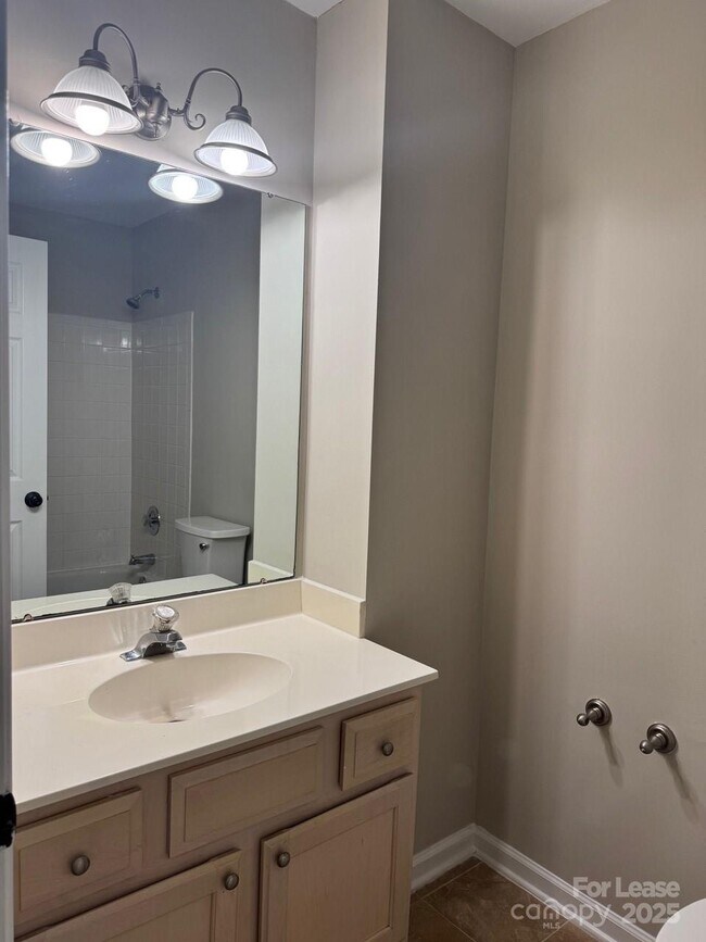 Building Photo - 12714 Sulgrave Dr