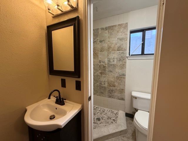 Building Photo - 1809 Whitney Way