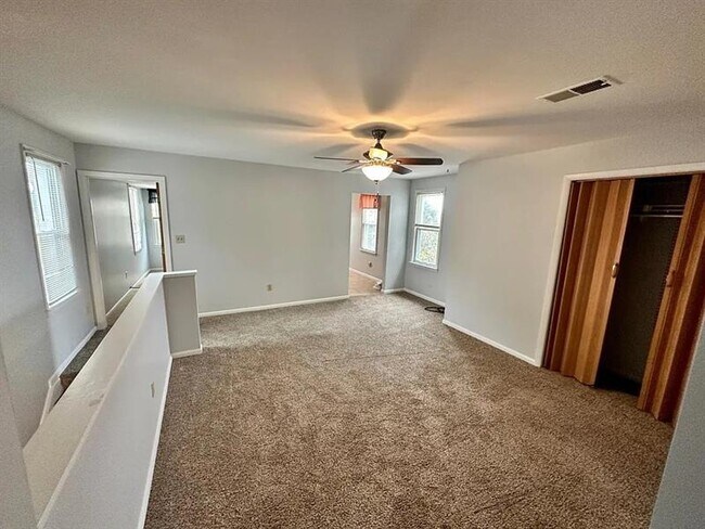 Building Photo - 107 Dilworth St