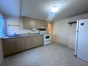 Building Photo - 1730 Maoi Pl