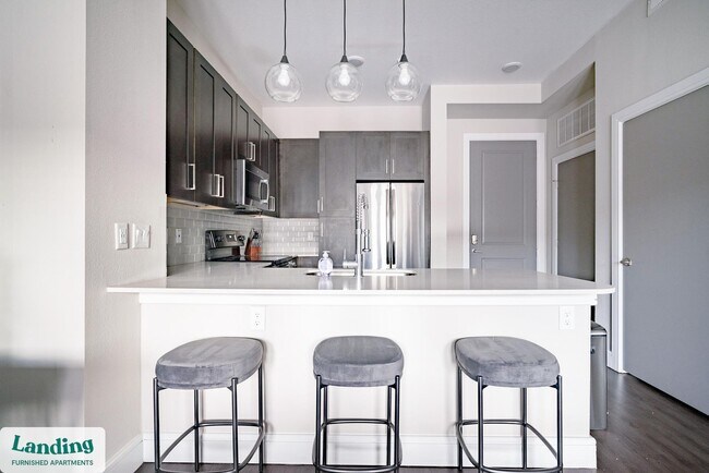 Building Photo - 1535 Canal St