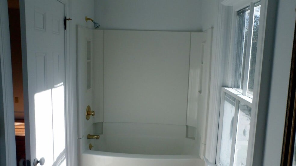 Building Photo - 45 Bakery