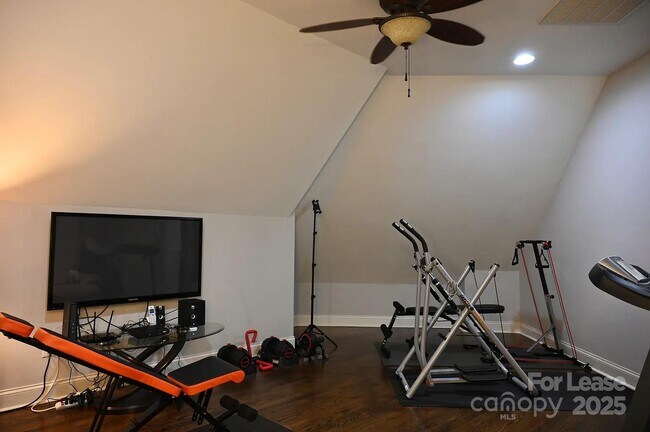 Building Photo - 17234 Jetton Rd