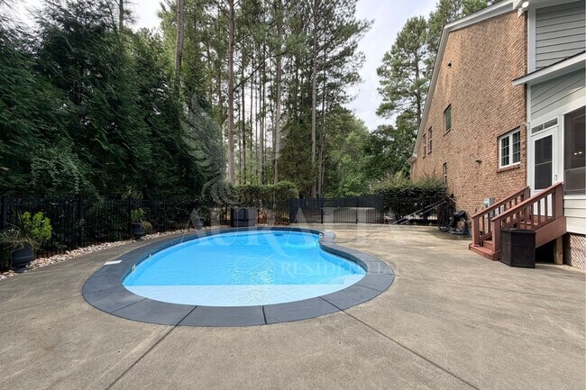 Building Photo - 5604 Pine Rock Ct