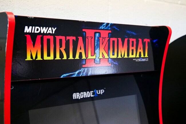 Building Photo - 3576 Portage Point Blvd