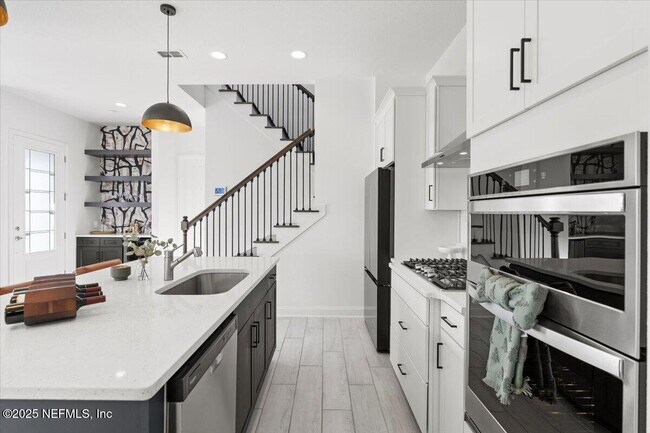 Building Photo - 492 Rum Runner Wy