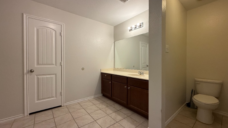 Building Photo - 1309 Basswood Ln