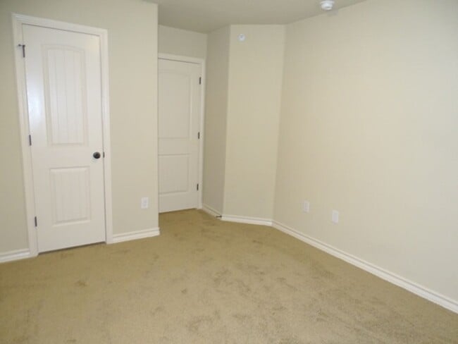 Building Photo - 13911 Annas Way #101, San Antonio, TX. 78233