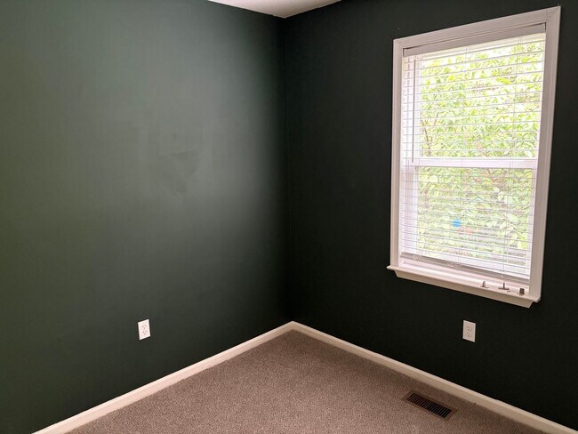 Building Photo - Single Family Home on Quite Cul-De Sac Now Available in Upland Square