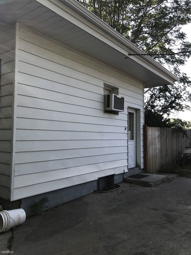 Building Photo - 8555 W 3180 S