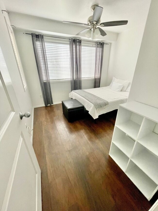 Building Photo - UPPER WEST SIDE- Villas at Kahana Ridge -3 bedroom/2 Bath- Semi Furnished Condo