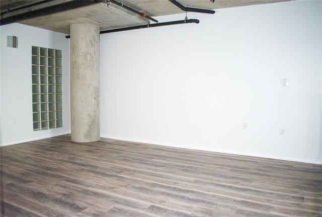 Building Photo - 3110 Thomas Ave