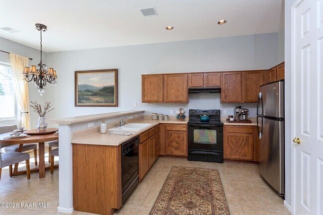 Building Photo - 6813 E Falon Ct