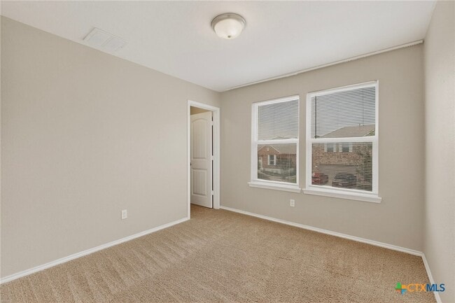Building Photo - 429 Sheepshank Dr