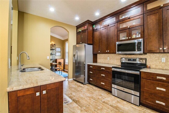 Building Photo - 3234 Stonebridge Trail