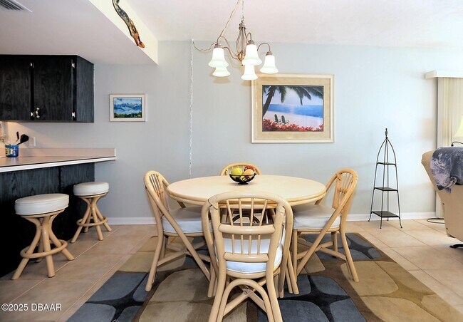 Building Photo - 1571 S Atlantic Ave