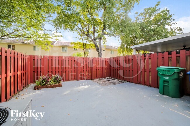 Building Photo - 14048 SW 179th St