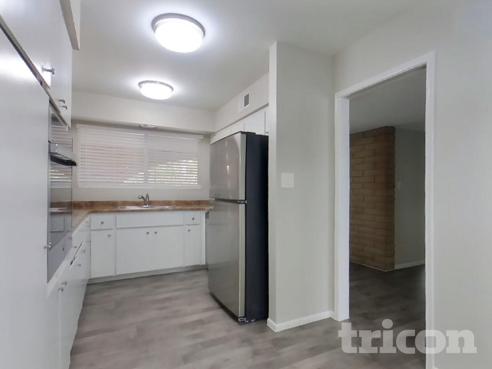 Building Photo - 4207 W Eva St