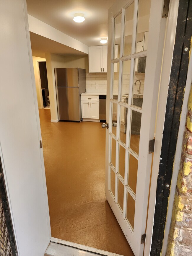 Building Photo - 205 15th St NE