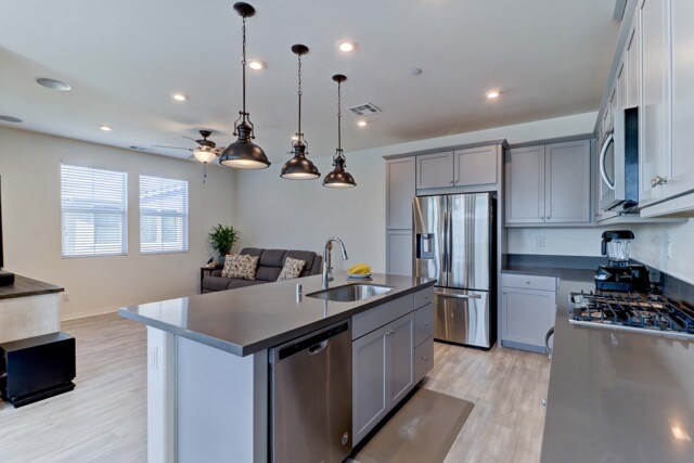 Building Photo - 54 Concepcion St