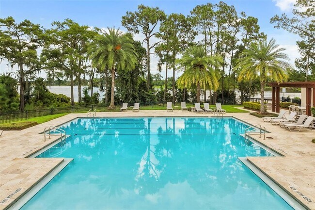 Building Photo - 10511 Royal Cypress Way