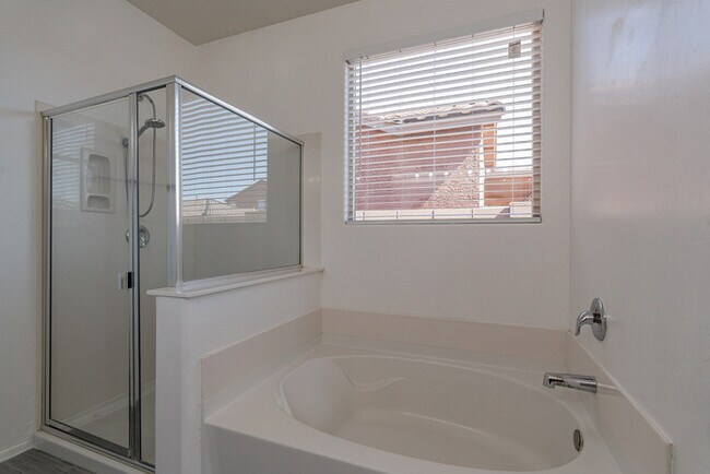 Building Photo - Gladden Farms Home