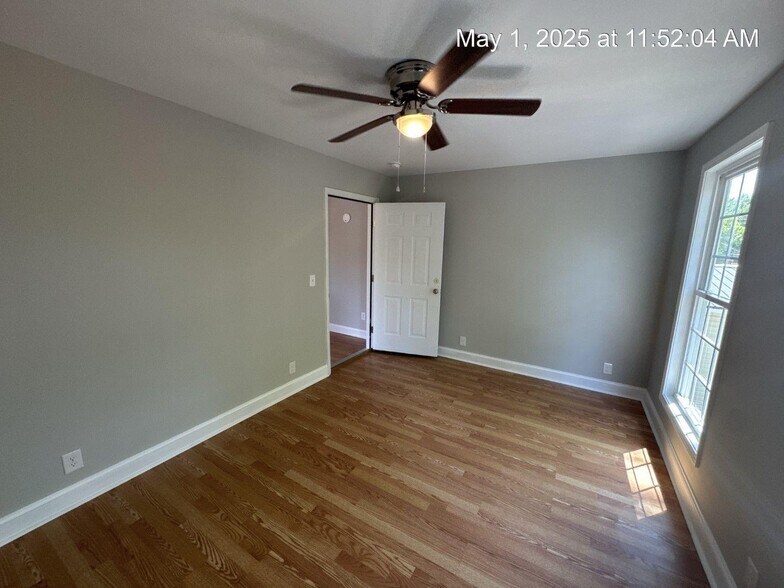 Building Photo - 1113 Juniper Dr