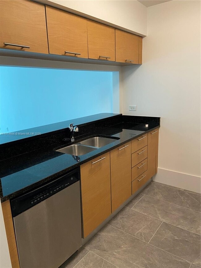 Building Photo - 31 SE 5th St