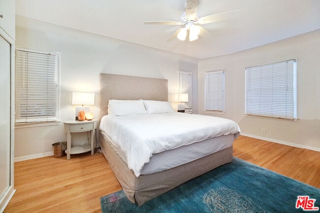 Building Photo - 1272 Ridgeley Dr