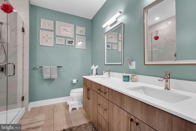 Building Photo - 145 Riverhaven Dr