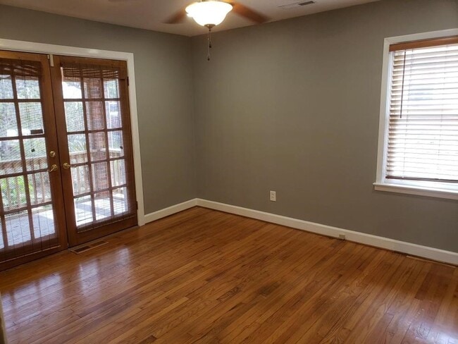 Building Photo - *November Move in Savings* This exclusive ...