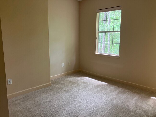 Building Photo - 3 BR / 2 BA at the Preserve