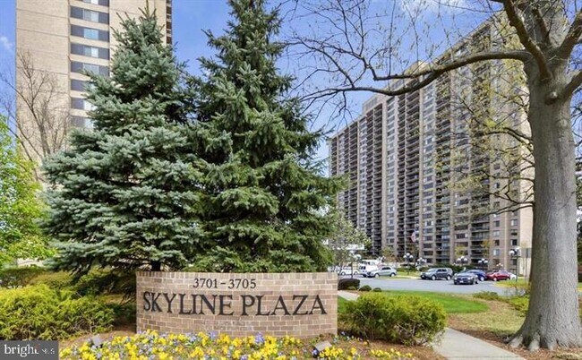 Building Photo - 3701 S George Mason Dr