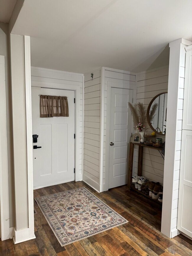 Building Photo - North Nashville with Backyard Oasis