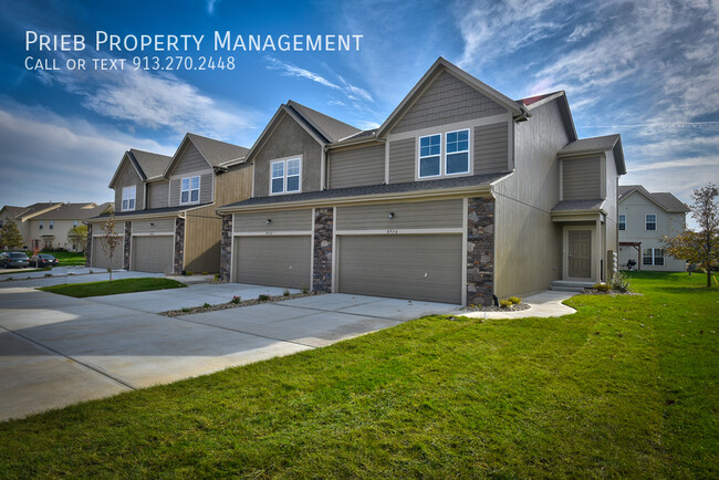 Building Photo - Reserve Townhome - Available now