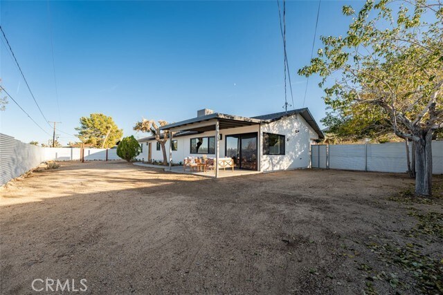 Building Photo - 60468 Latham Trail