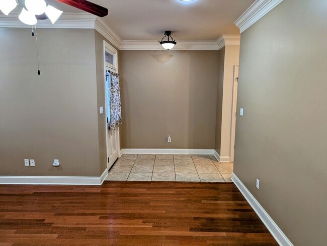 Building Photo - Home for You in Fairground Place!