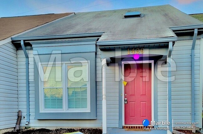 Primary Photo - 3 br, 1 bath Townhome - 1426 Dighton Ct