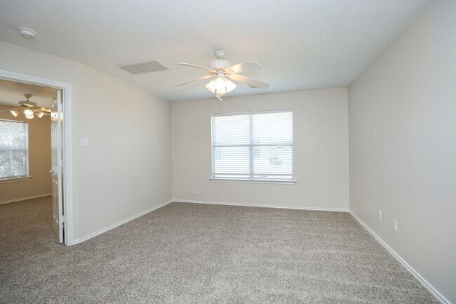 Building Photo - 18910 Piney Bend Ct