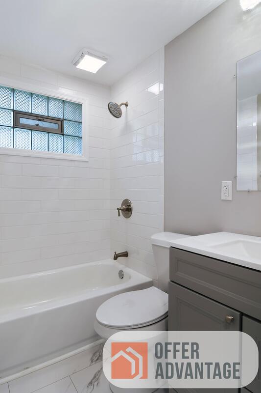 Building Photo - 11 Wellington Rd