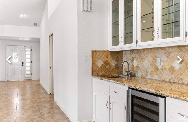 Building Photo - 5411 Muirfield Dr