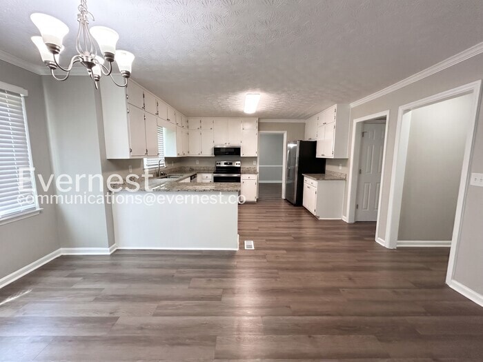 Building Photo - 3002 Meadowsweet Trail