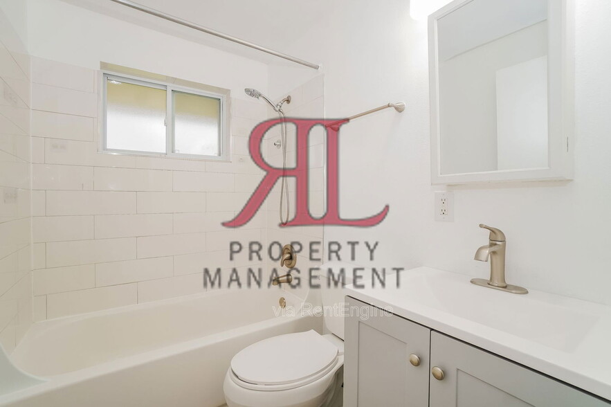 Building Photo - 1857 Steckel Rd