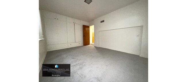 Building Photo - 2033 Glendale Ave