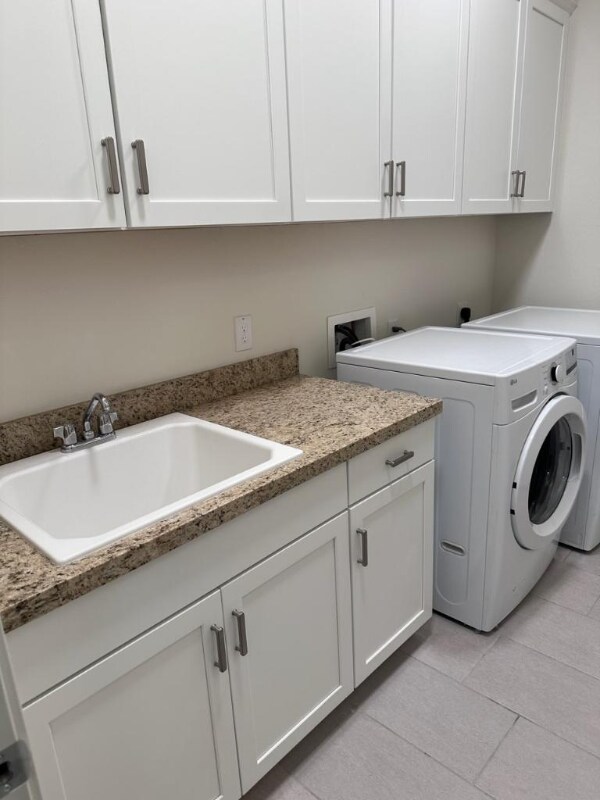 Building Photo - 3427 E Harwell Rd